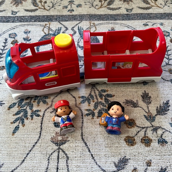 Fisher Price Little People Train Set - Picture 4 of 9